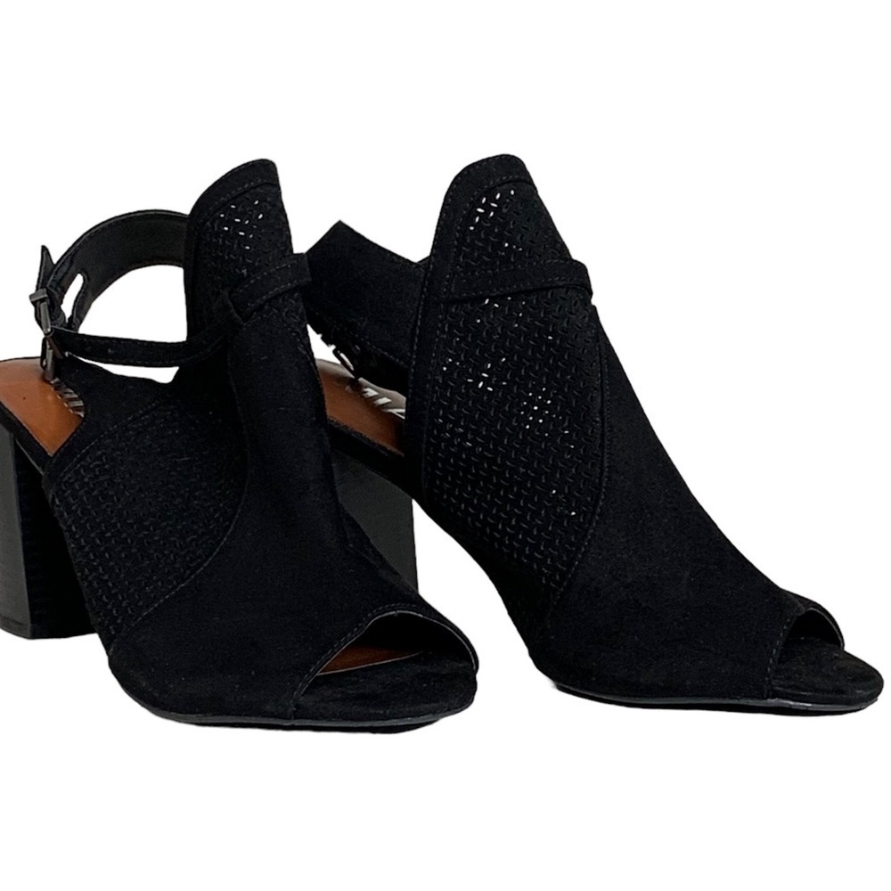 Mia, black‎ suede peep toe block heel, 9M